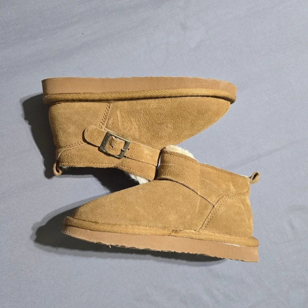Bearpaw Pawz Kids Tan Suede Fur Lined Winter Boots Toddler Size 12